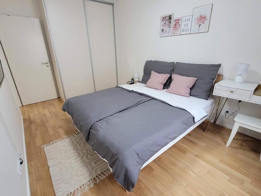 Newly Built With Balcony, Ac And Free Indoor Garage Appartement *